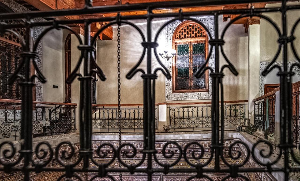 Riad Mama H&K Meknes Luaran gambar