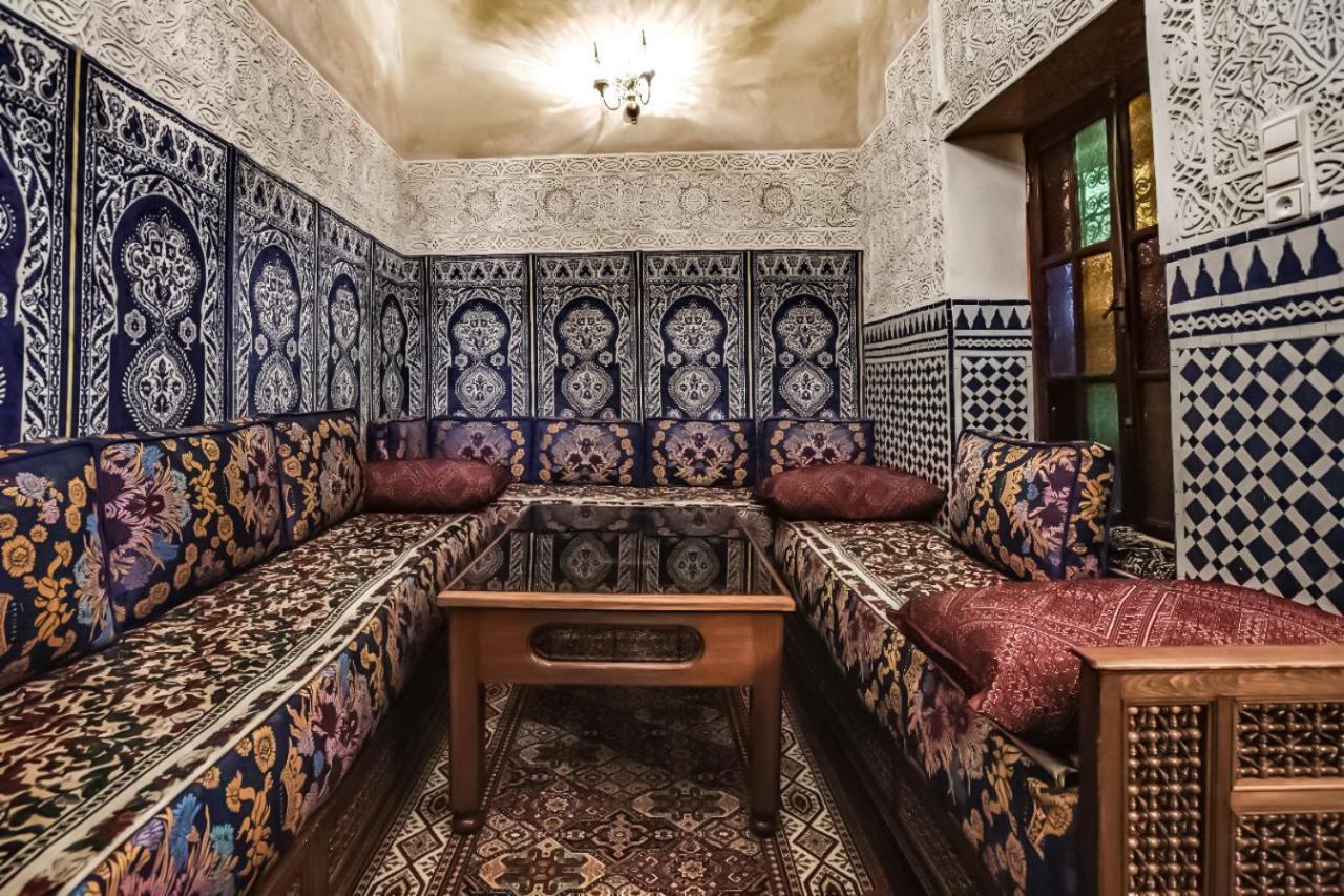 Riad Mama H&K Meknes Luaran gambar