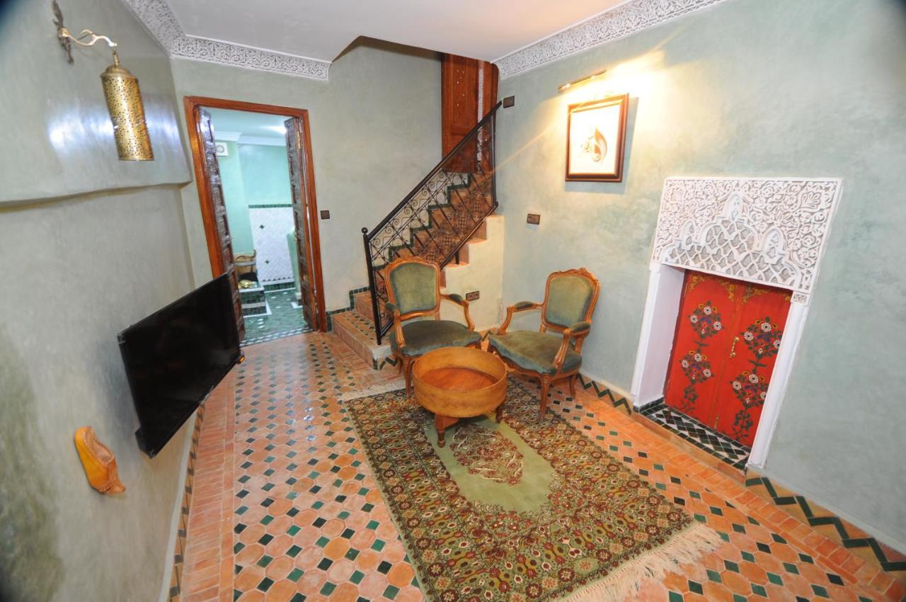 Riad Mama H&K Meknes Luaran gambar