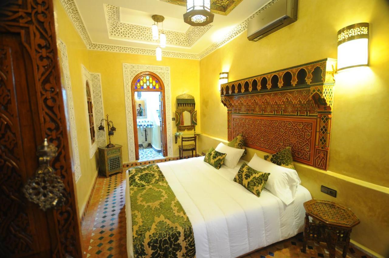 Riad Mama H&K Meknes Luaran gambar