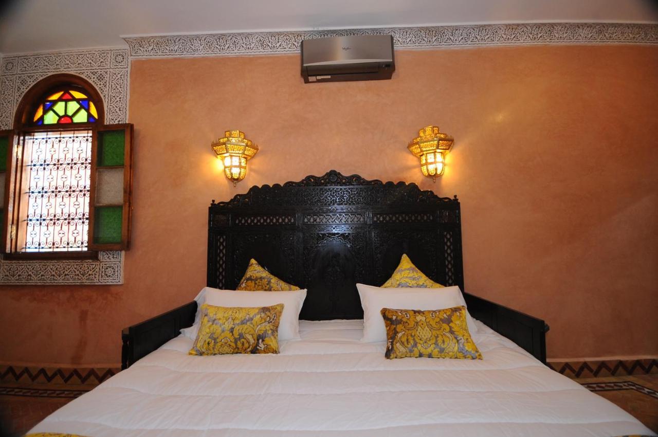 Riad Mama H&K Meknes Luaran gambar
