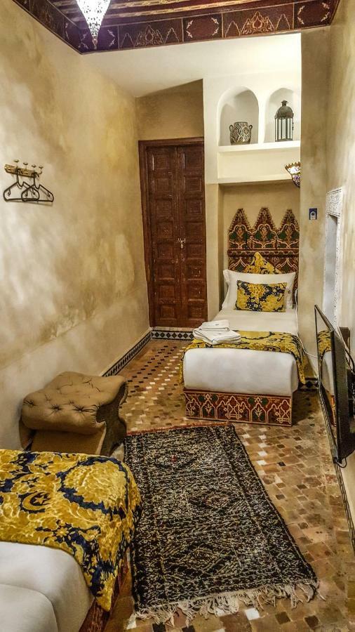 Riad Mama H&K Meknes Luaran gambar